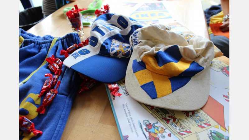 Hur mår du? The Swedish stand.